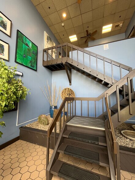 More Photos Of 333 W Union St, Allentown Flex For Lease