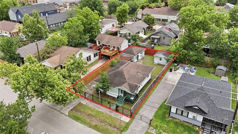 More Photos Of 516 N Everton St, Houston Manufactured Housing Mobile Home Park For Sale