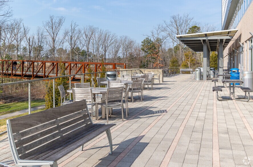 More Photos Of 7033 Louis Stephens Dr, Morrisville Office For Lease