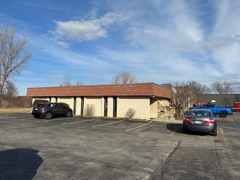 More Photos Of 6125 Lendell Rd, Sanborn Manufacturing For Lease