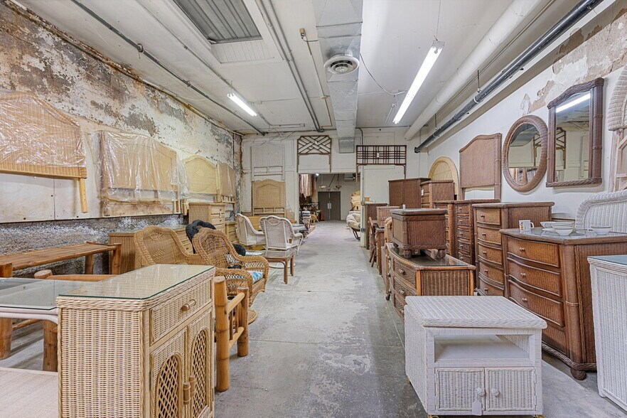 More Photos Of 730 W Hamilton St, Allentown Apartments For Sale