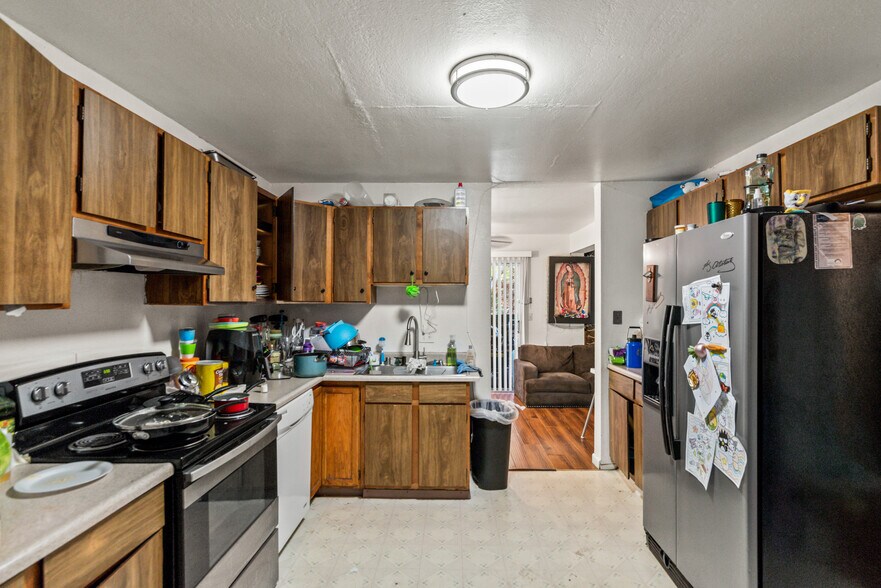 More Photos Of 5390 Carryback Ave, San Jose Apartments For Sale