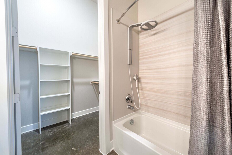 More Photos Of 1307 Ridge Rd, Rockwall Apartments For Lease