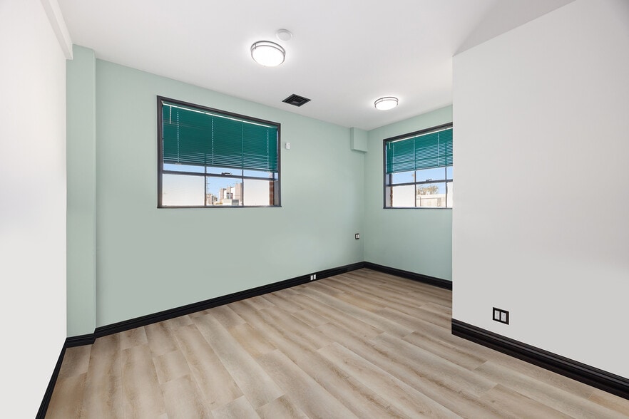 More Photos Of 3814 Willat Ave, Culver City Warehouse For Lease