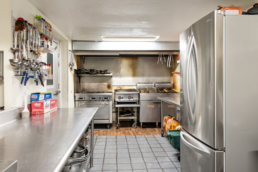 More Photos Of 9646 US-20, Bridgewater Restaurant For Sale