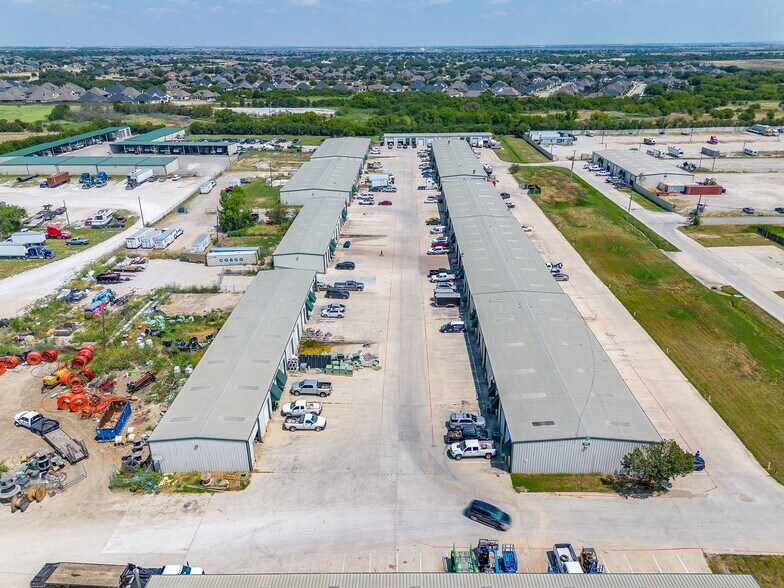 More Photos Of 1150 Blue Mound Rd W, Haslet Warehouse For Lease