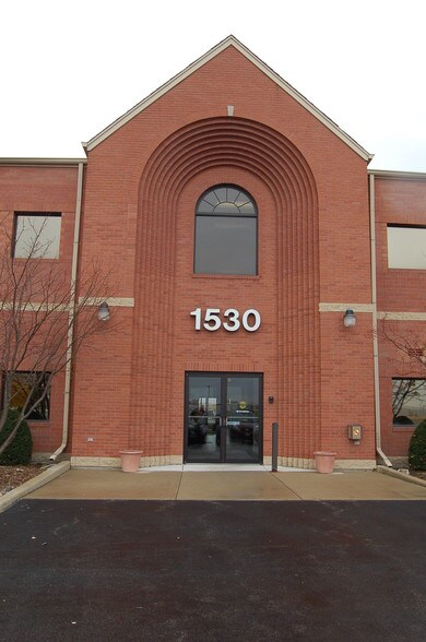 More Photos Of 1530 N Randall Rd, Elgin Medical For Lease