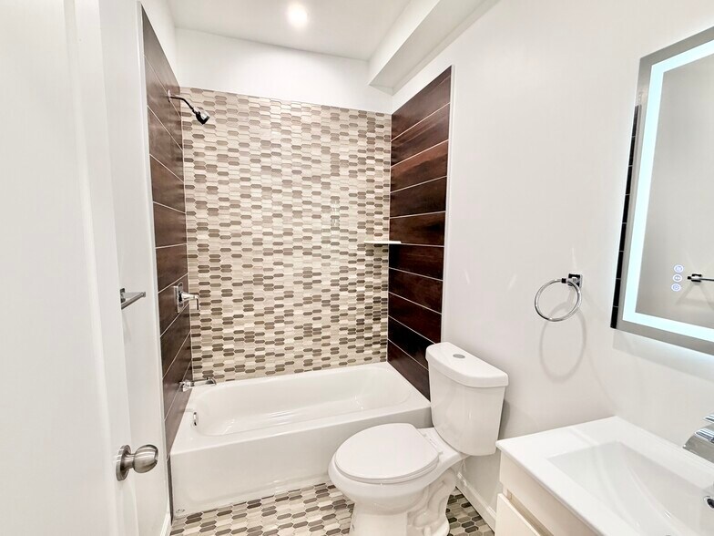 More Photos Of 5352 Cedar Ave, Philadelphia Apartments For Sale