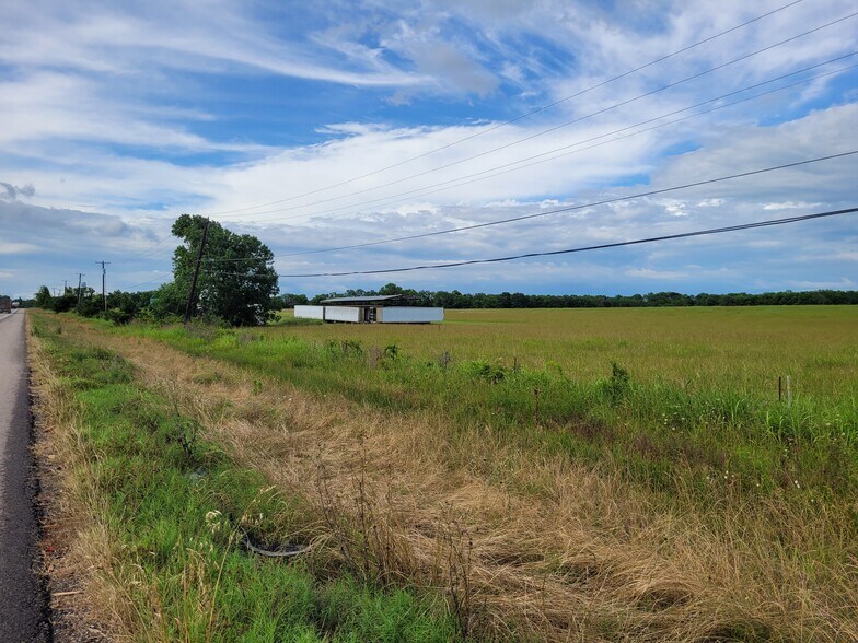 More Photos Of 110 Private Road 7316, Clarksville Land For Sale