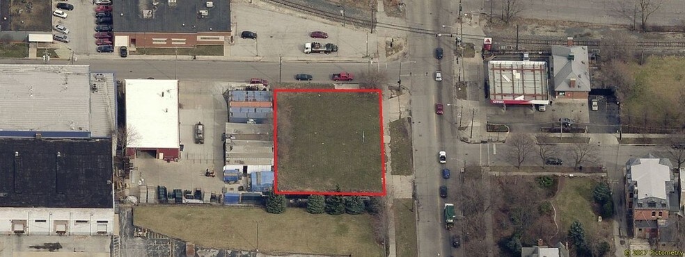 Primary Photo Of 11046 S Langley Ave, Chicago Land For Sale