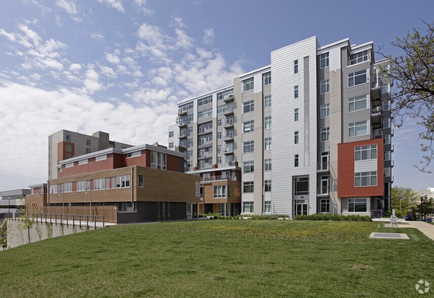 More Photos Of 301-315 W Washington Ave, Madison Apartments For Sale