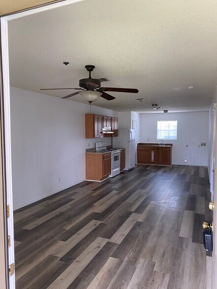 More Photos Of 926 Drury Ln, San Antonio Apartments For Sale