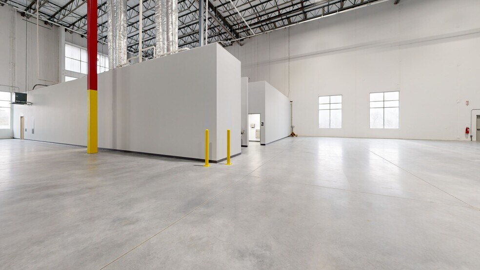 Primary Photo Of 601 E 10th St, Marcus Hook Distribution For Lease