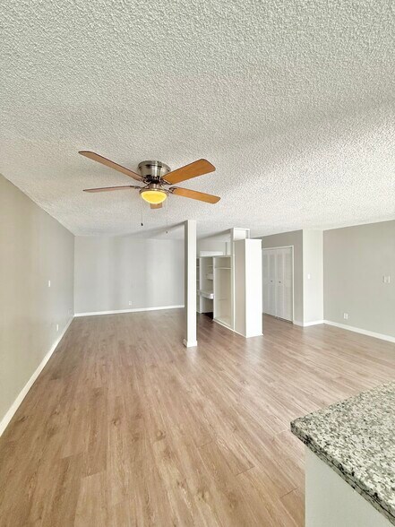 More Photos Of 11911 Weddington St, Valley Village Apartments For Sale