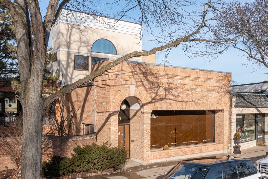 More Photos Of , Kenilworth General Retail For Sale