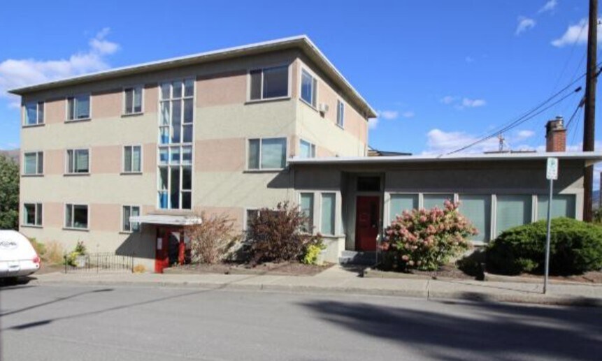 Primary Photo Of 533 2nd Av, Kamloops Apartments For Sale
