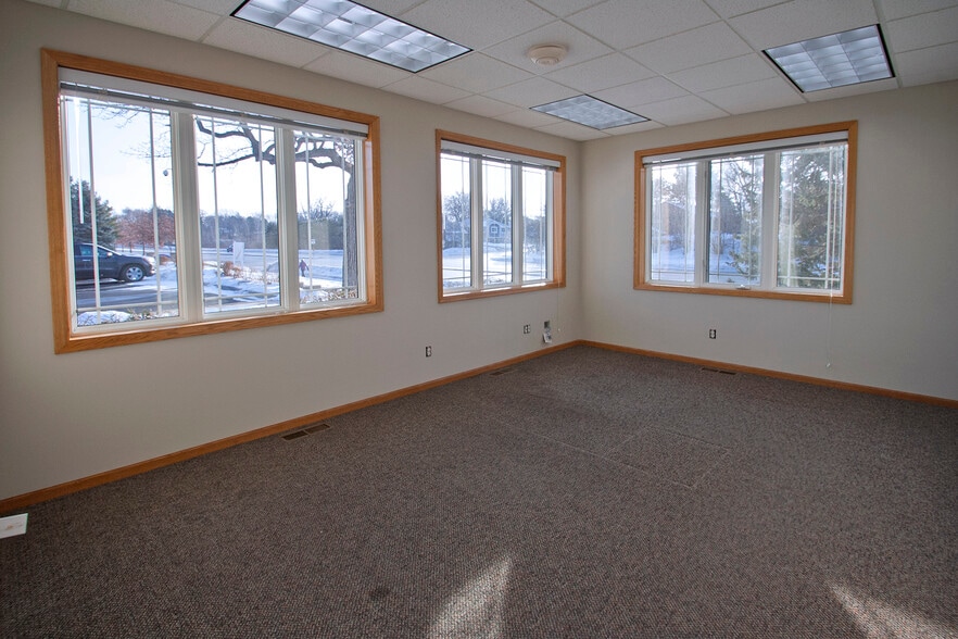More Photos Of 4601 Weston Woods Way, White Bear Township Office For Lease