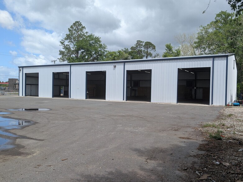 More Photos Of 9755 S. R. Florida 121 S, Macclenny Warehouse For Lease