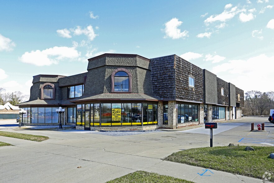 Primary Photo Of 49550-49560 Van Dyke Rd, Shelby Township Freestanding For Lease