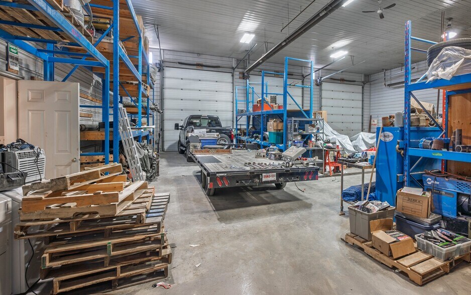 More Photos Of 48F Slater Road, Strathmore Industrial For Lease