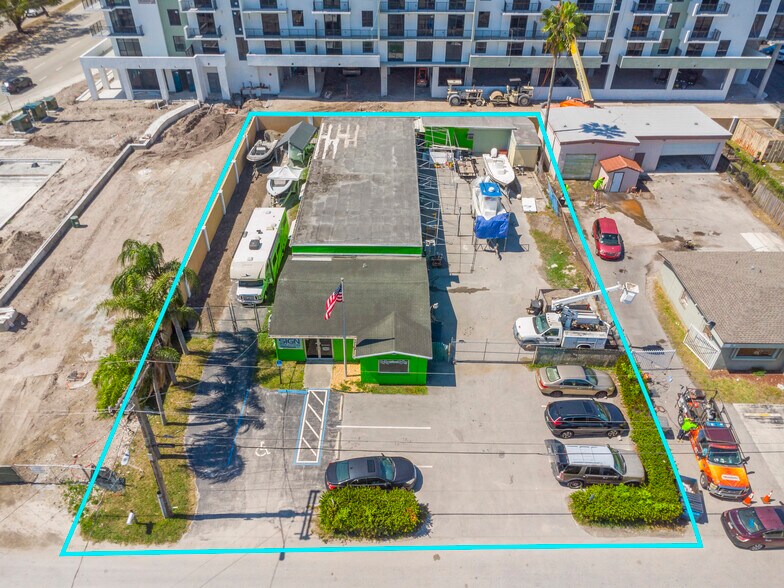 Primary Photo Of 4611 SW 44th Ave, Dania Warehouse For Lease