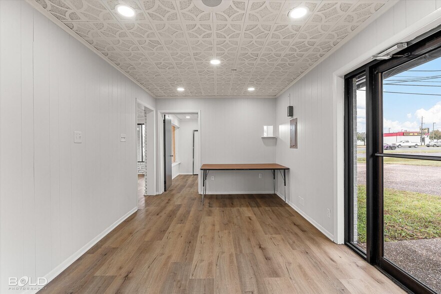 More Photos Of 9099 Mansfield Rd, Shreveport Healthcare For Sale