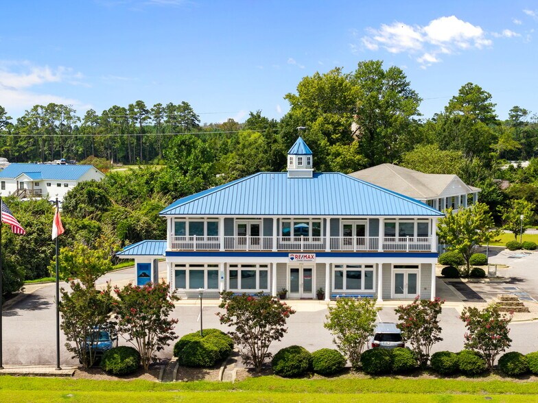 More Photos Of 8468 Caratoke Hwy, Powells Point Bank For Lease