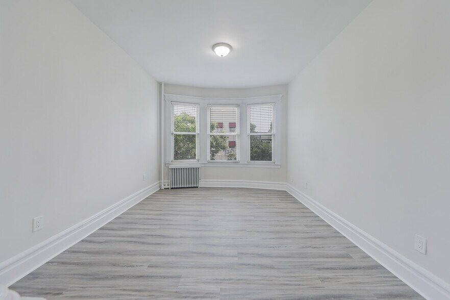 More Photos Of 326-328 Kearny Ave, Kearny Storefront Retail Residential For Sale