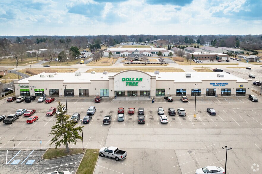 More Photos Of 3316 Navarre Ave, Oregon Storefront For Lease