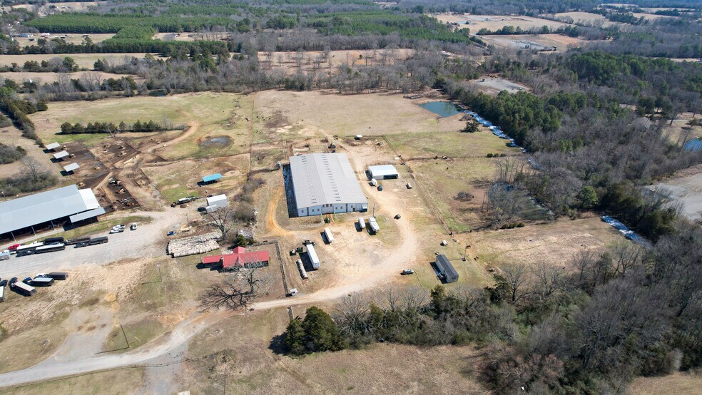 More Photos Of 99 Stacks Dr, Damascus Horse Stables For Sale
