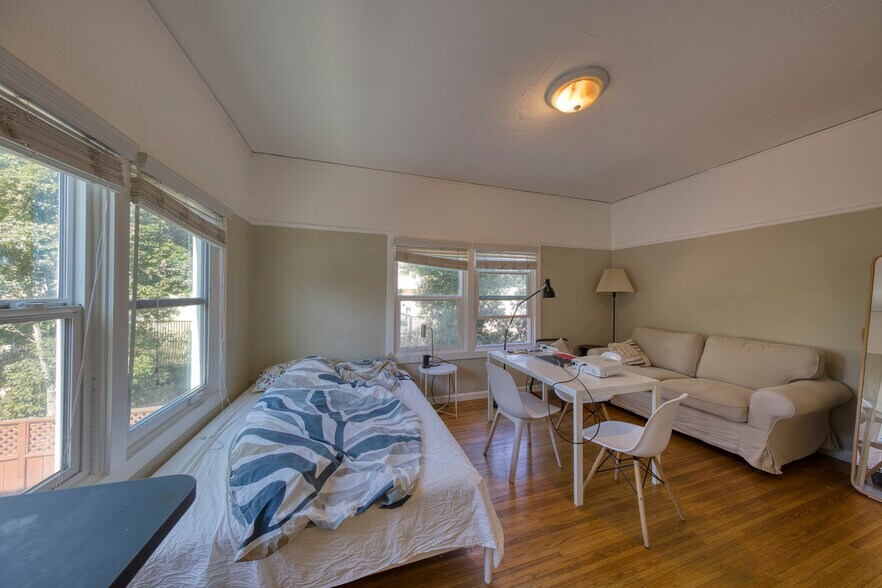 More Photos Of 2451 Le Conte Ave, Berkeley Apartments For Sale