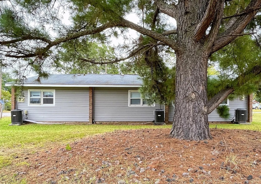 More Photos Of 528 Matthews St, Rocky Mount Multifamily For Sale