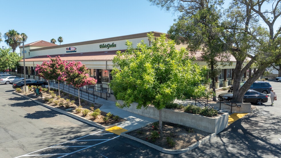 More Photos Of 2654 Marconi Ave, Sacramento Freestanding For Sale