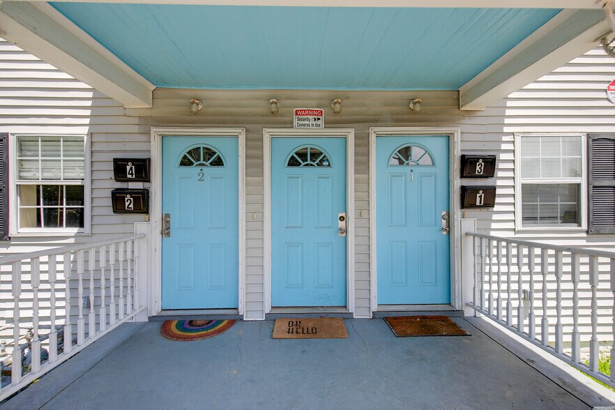 More Photos Of 1908 Parkwood Ave, Richmond Apartments For Sale