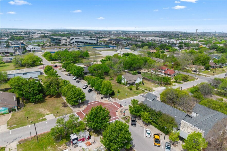 More Photos Of 117 East St, Hutto Loft Creative Space For Sale