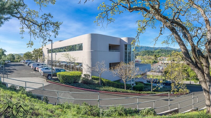 More Photos Of 7200 Redwood Blvd, Novato Office For Lease