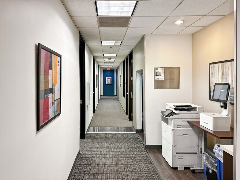 More Photos Of 3753 Howard Hughes Pky, Las Vegas Coworking Space