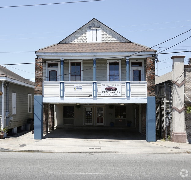 More Photos Of 211 S Broad St, New Orleans Storefront For Lease