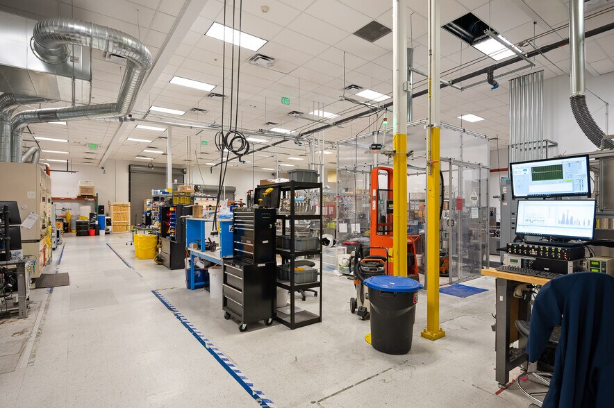 More Photos Of 12300 Grant St, Thornton Manufacturing For Sale