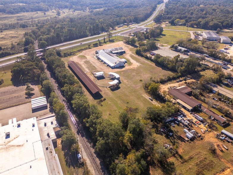 More Photos Of 13087 Hwy 271 N, Tyler Bar For Sale