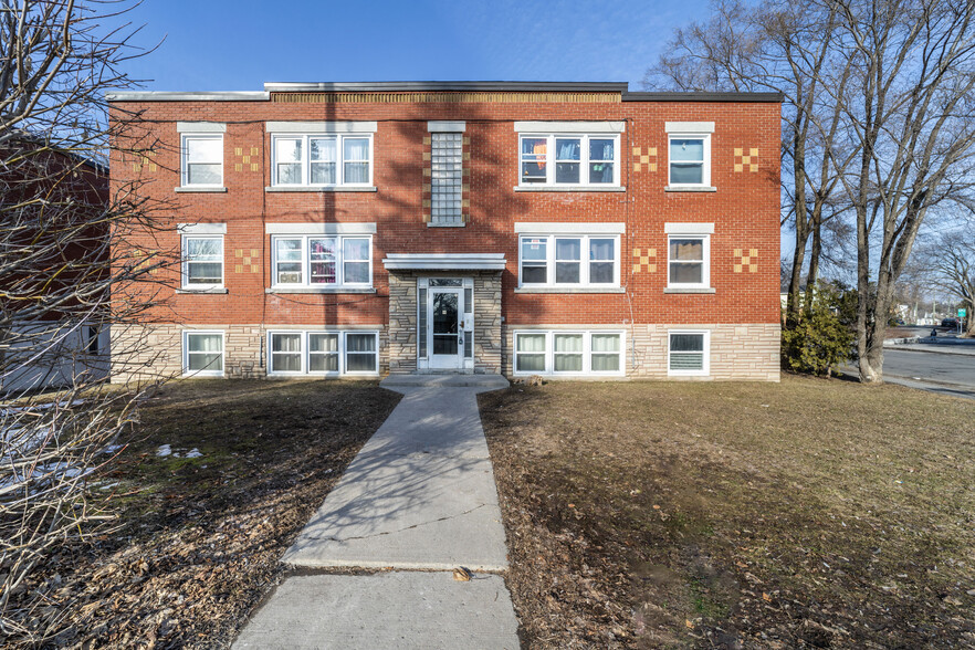 Primary Photo Of 155 Marquette Av, Ottawa Apartments For Sale