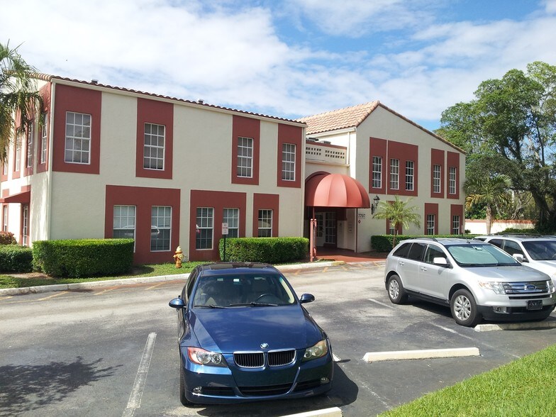 More Photos Of 7797 N University Dr, Tamarac Medical For Lease