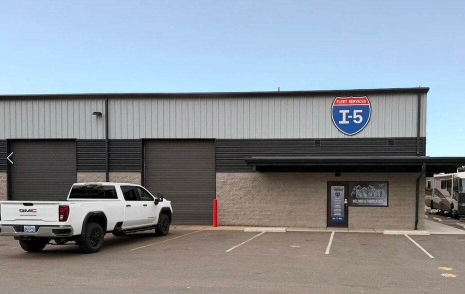 More Photos Of 11413 NE 126th St, Vancouver Industrial For Lease