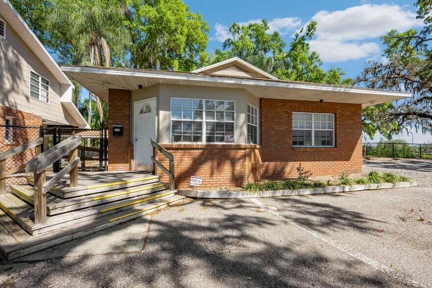 More Photos Of 38022 River Rd, Dade City Medical For Sale