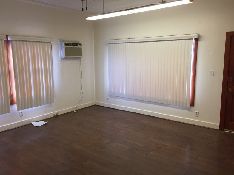 More Photos Of 18400 Highway 65, Bakersfield Warehouse For Lease