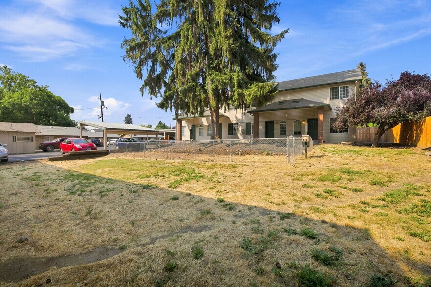 More Photos Of 1403-1407 S 18th Ave, Yakima Apartments For Sale
