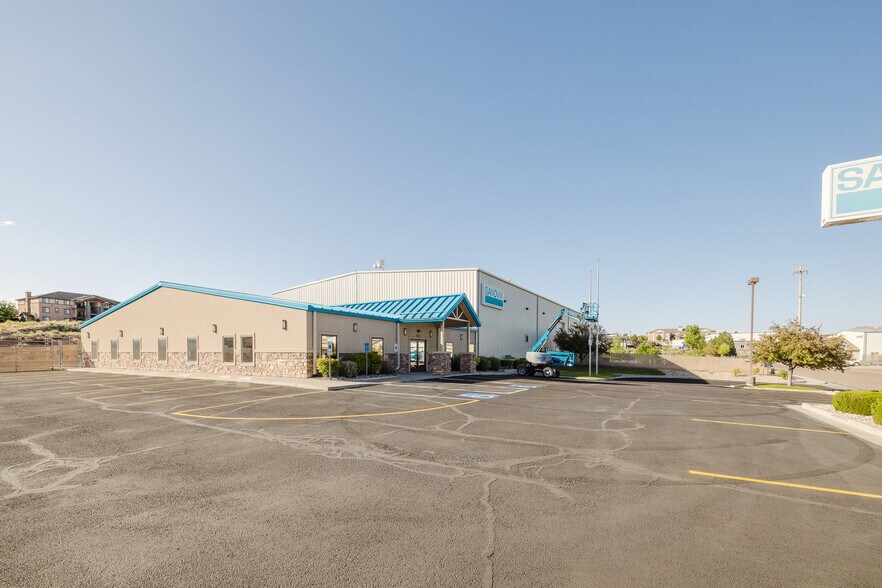 More Photos Of 2575 Alta Vista Dr, Elko Warehouse For Lease