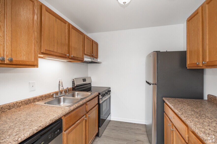 More Photos Of 4600 Twin Oaks Dr, Pensacola Apartments For Sale