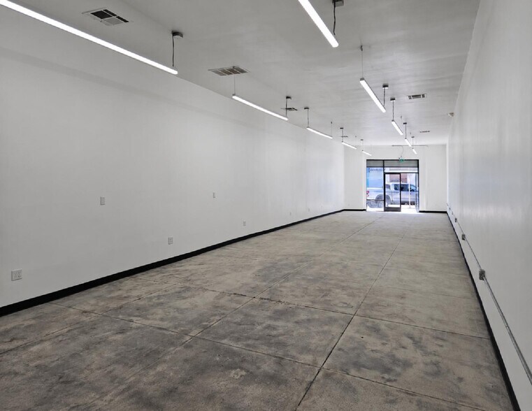 More Photos Of 247-257 W Martin Luther King Blvd, Los Angeles Manufacturing For Lease