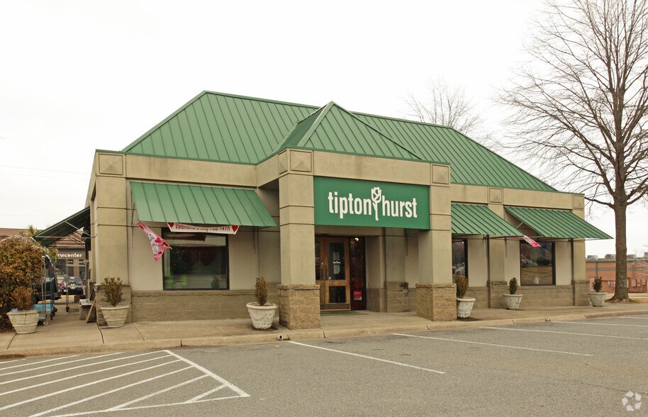Primary Photo Of 4583 Fairway Ave, North Little Rock Freestanding For Sale